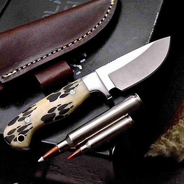 Custom VG10 Steel Skinner Knife With Scrimshaw Bone Handle